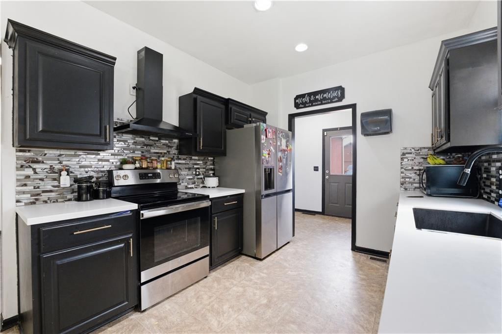 1319 Barnett Avenue — photo 9