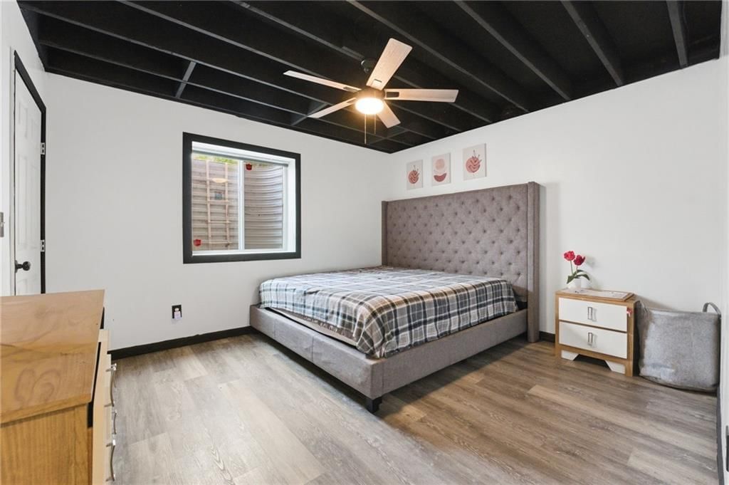1319 Barnett Avenue — photo 22