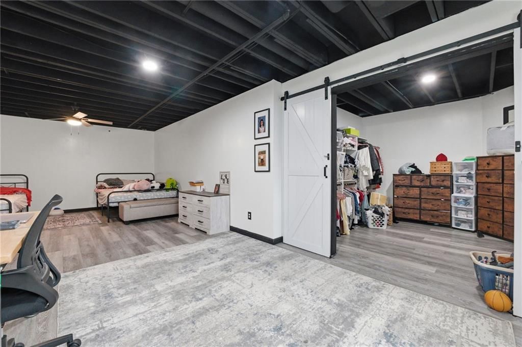 1319 Barnett Avenue — photo 26