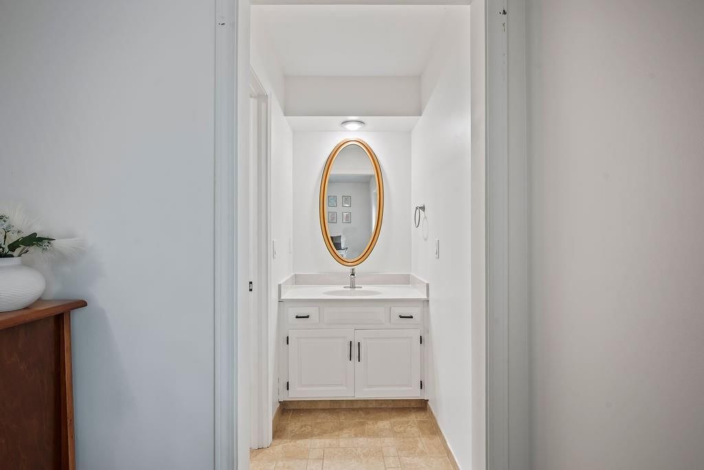 12304 Nieman Road — photo 18