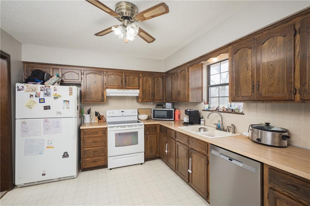 17317 E 50th Terrace Court S — photo 13