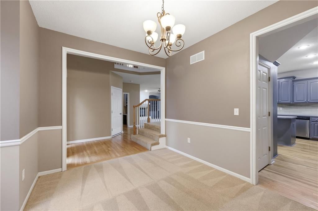 361 W Westhoff Place — photo 4