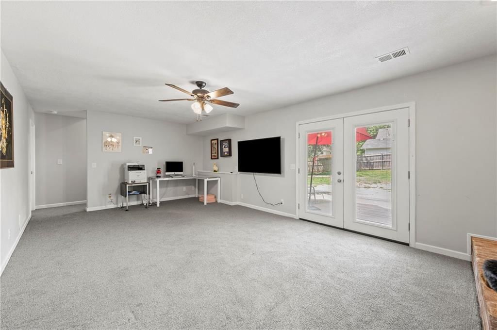 1700 Todd Street — photo 18