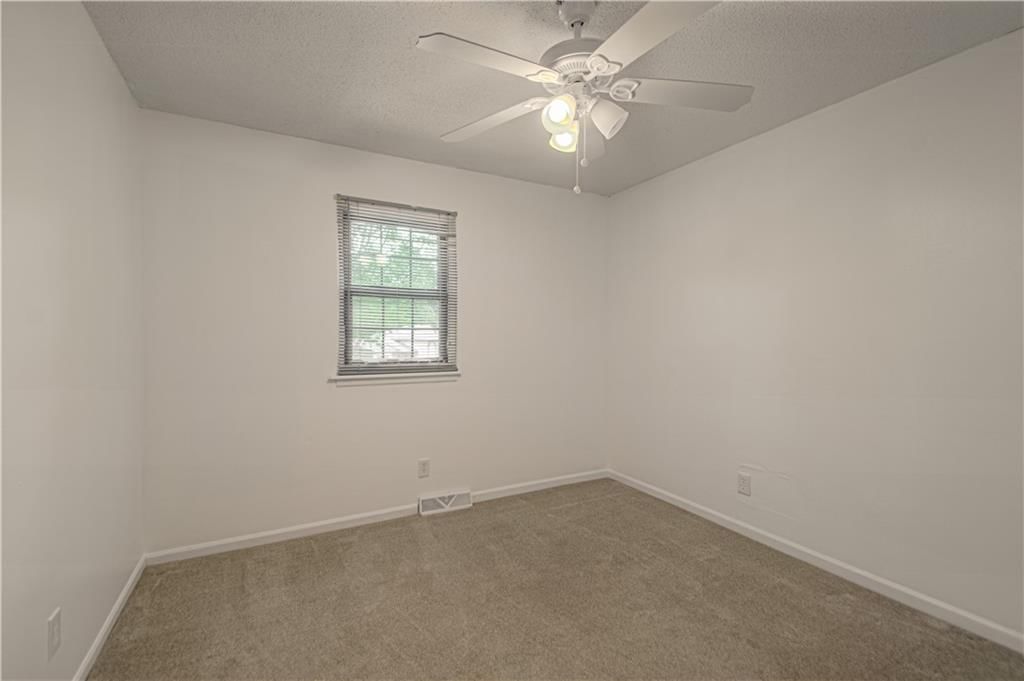 106 Ethel Lane — photo 21