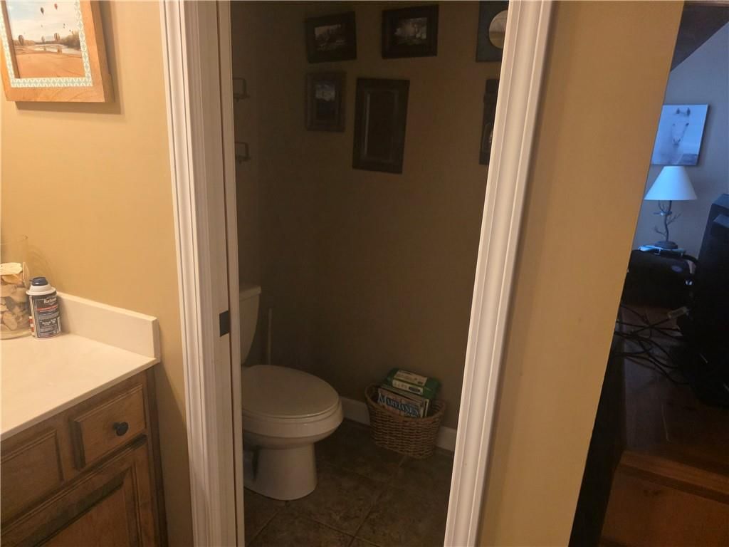 614 S Connor Street S — photo 11