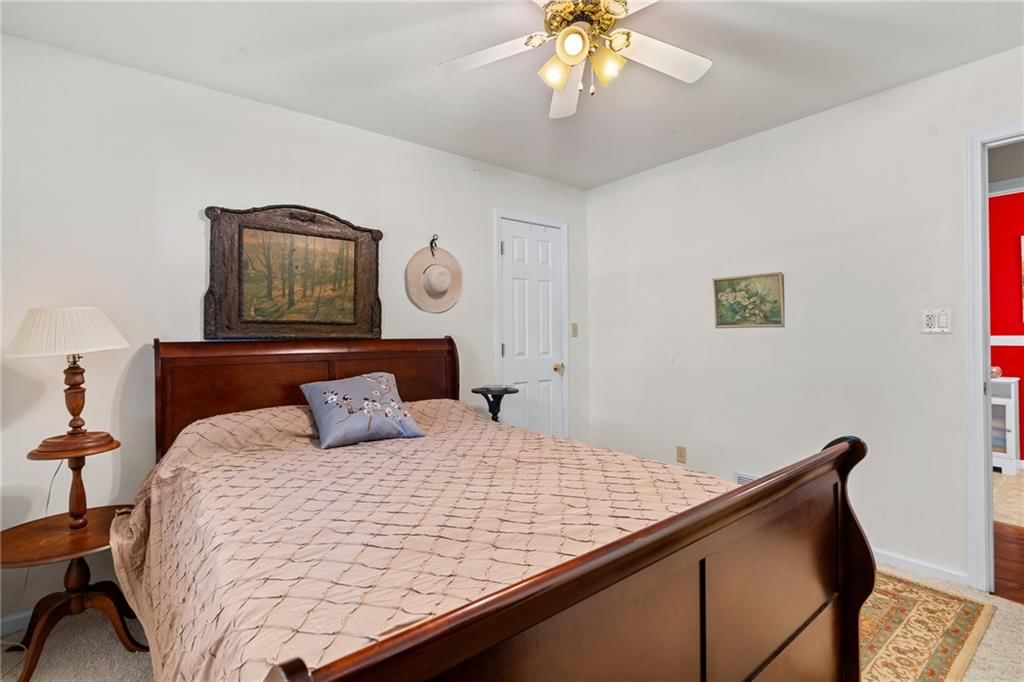 303 W Maple Street — photo 25