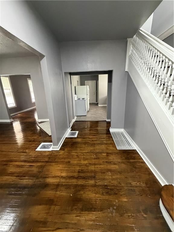 1106 Agnes Avenue — photo 3