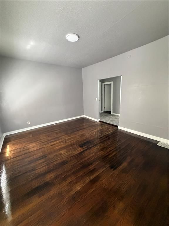 1106 Agnes Avenue — photo 8