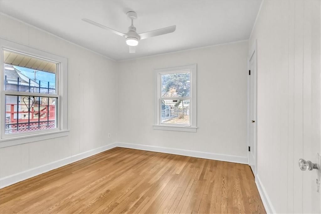 1122 E 76th Street — photo 16