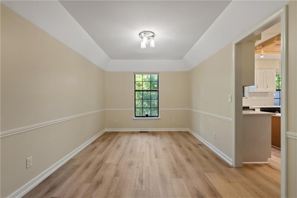 10203 W 50th Terrace — photo 8