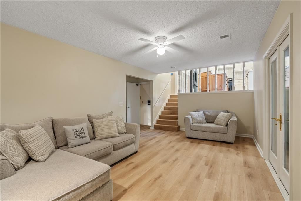 10203 W 50th Terrace — photo 14