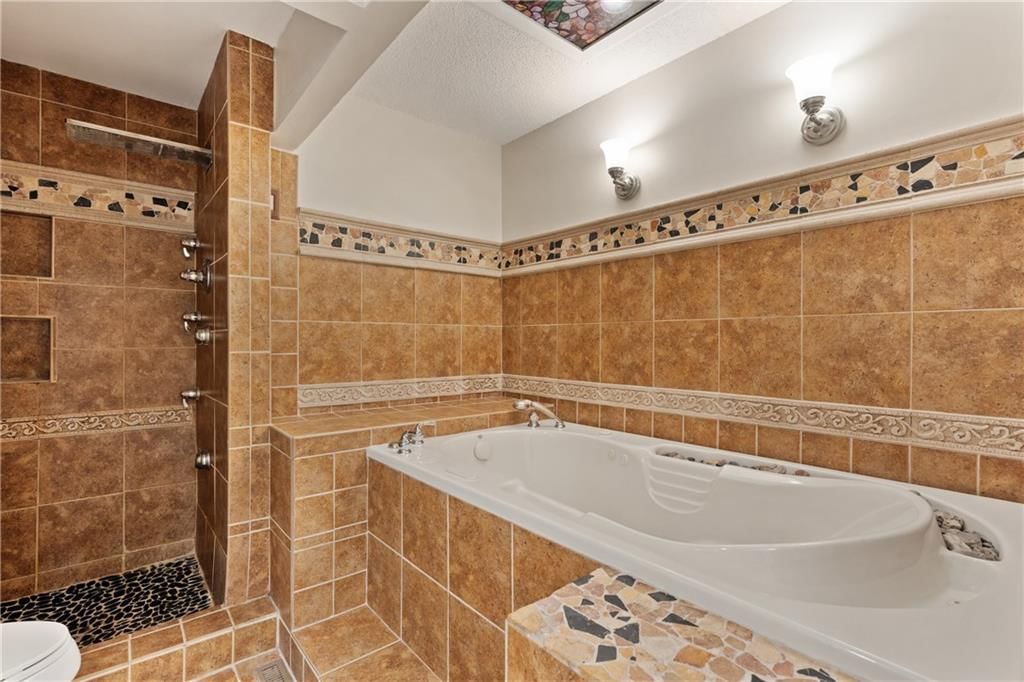 10203 W 50th Terrace — photo 18