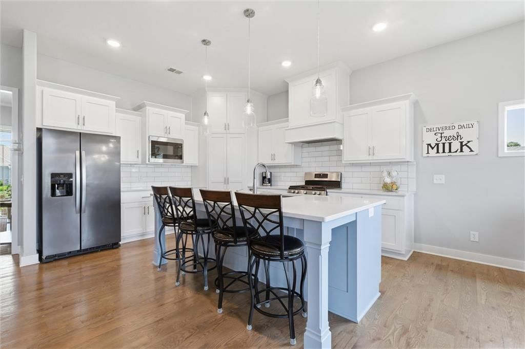 7450 NW Douglas Court — photo 6