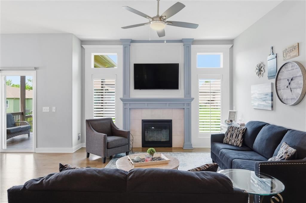7450 NW Douglas Court — photo 10
