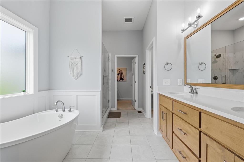 7450 NW Douglas Court — photo 14