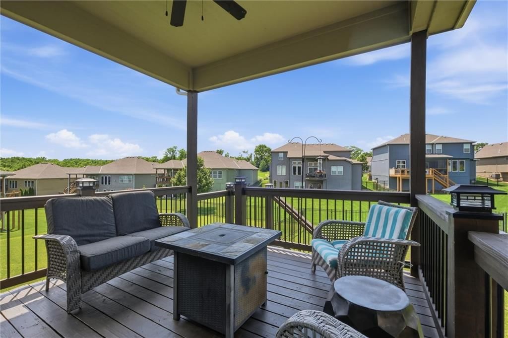 7450 NW Douglas Court — photo 28