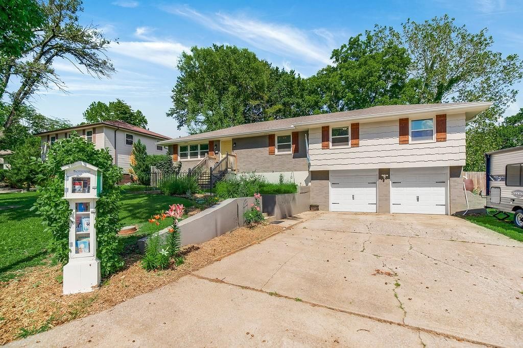 10907 Cleveland Avenue — photo 2
