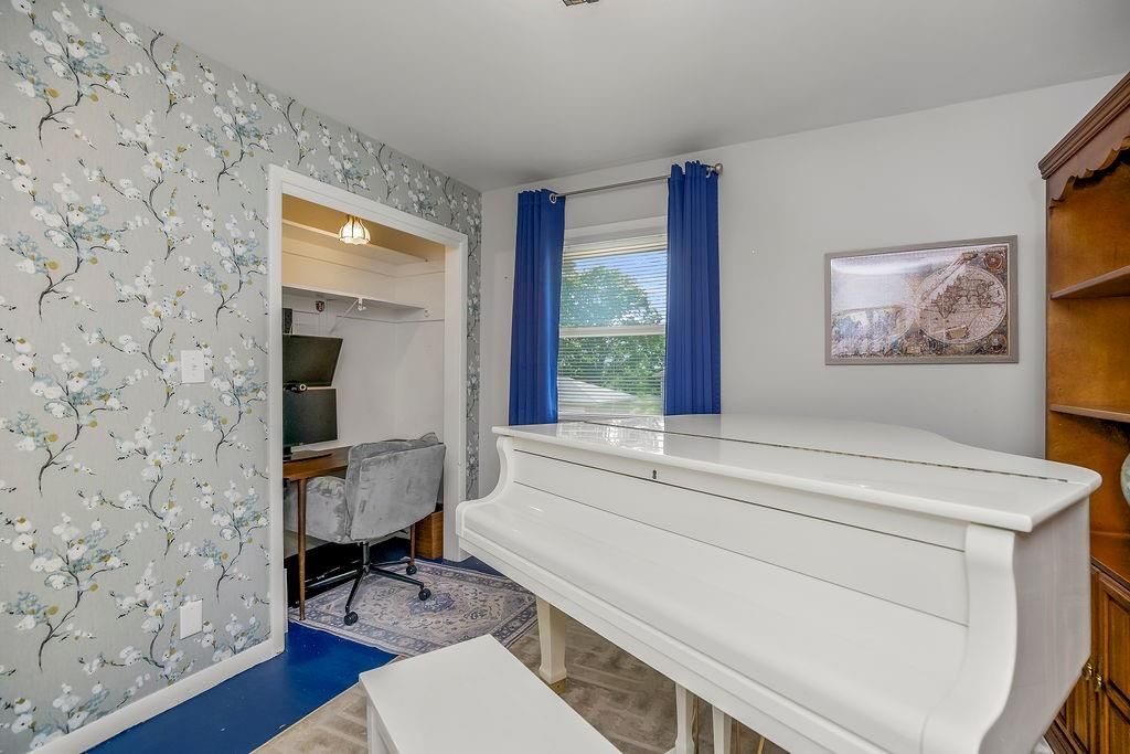 10907 Cleveland Avenue — photo 13