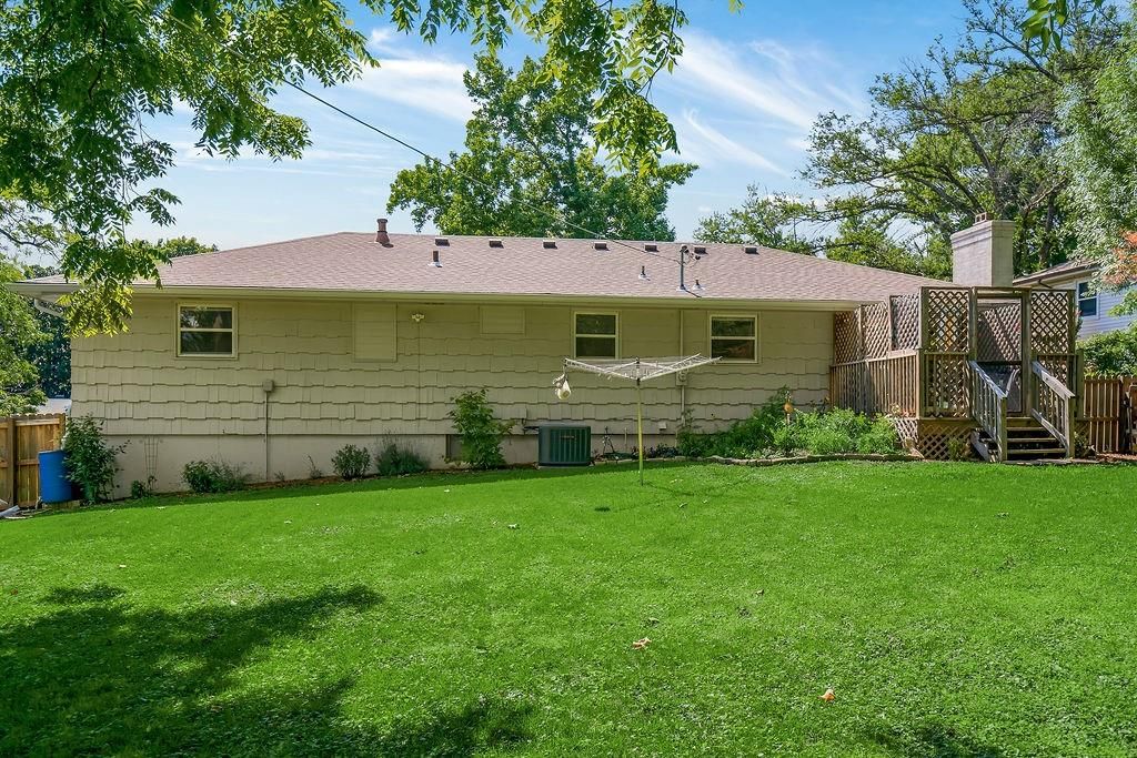 10907 Cleveland Avenue — photo 26