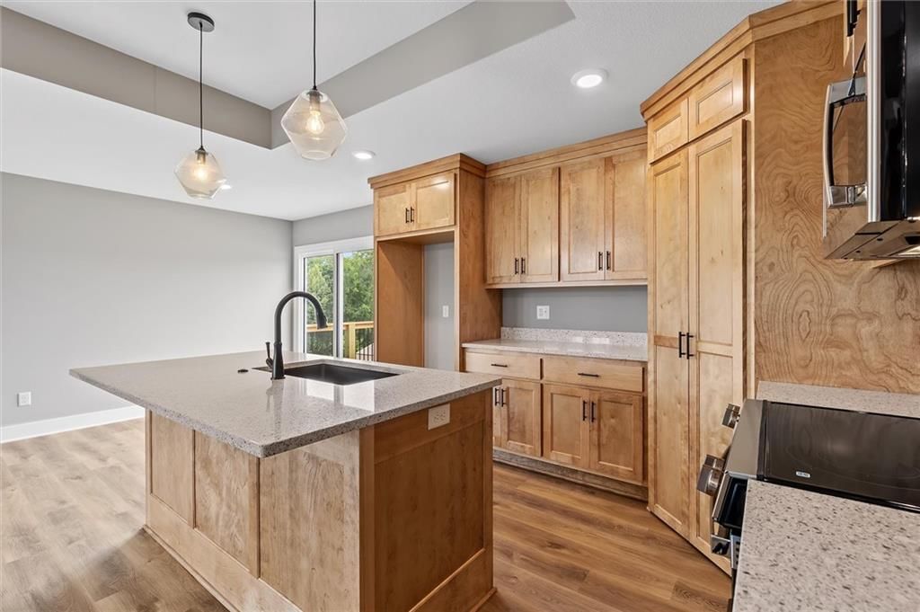 2211 Ashford Street — photo 13