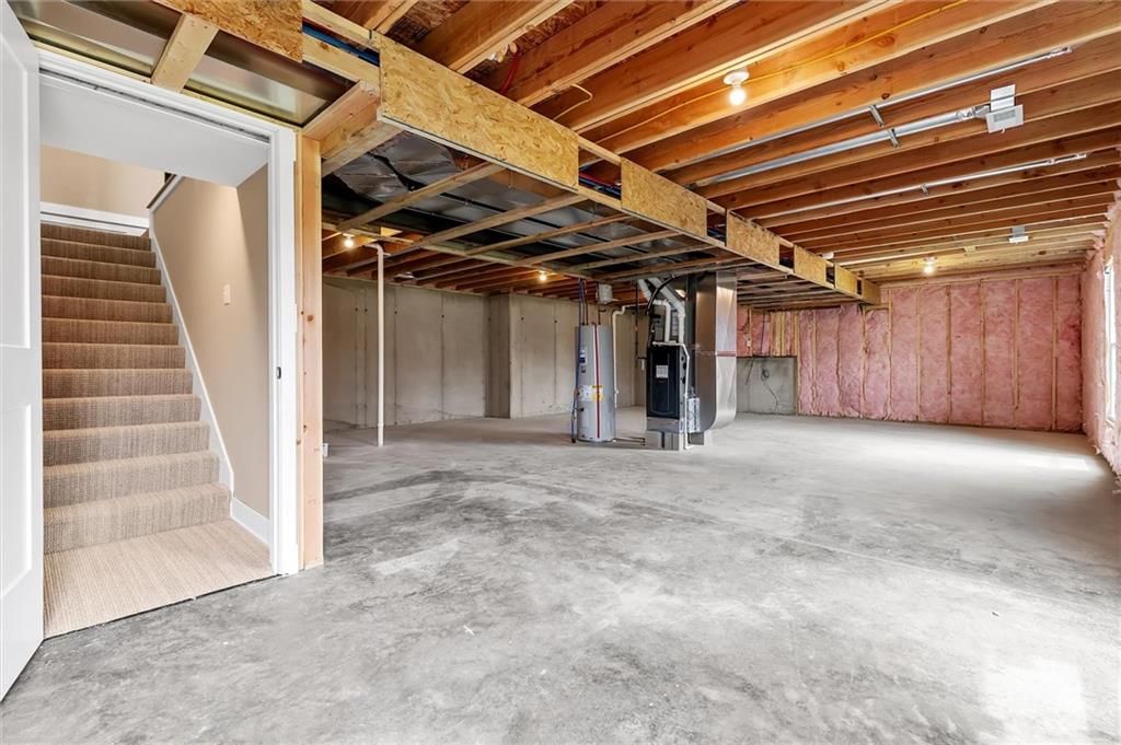 2211 Ashford Street — photo 31