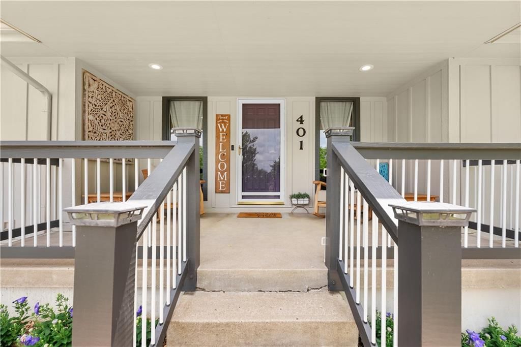 401 NE Landings Drive — photo 4