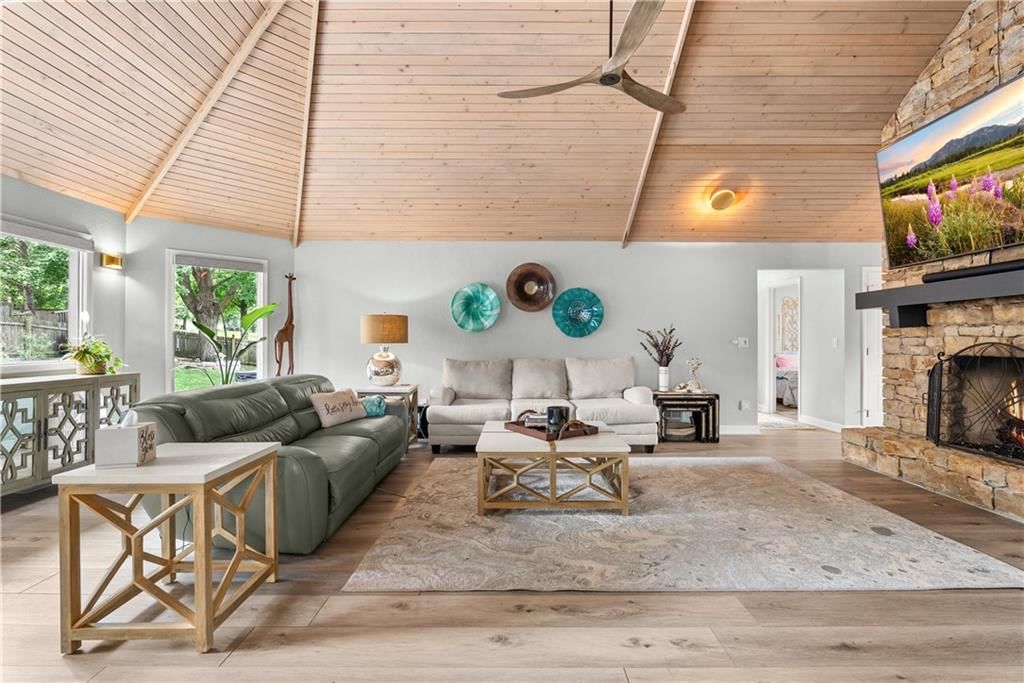 401 NE Landings Drive — photo 12
