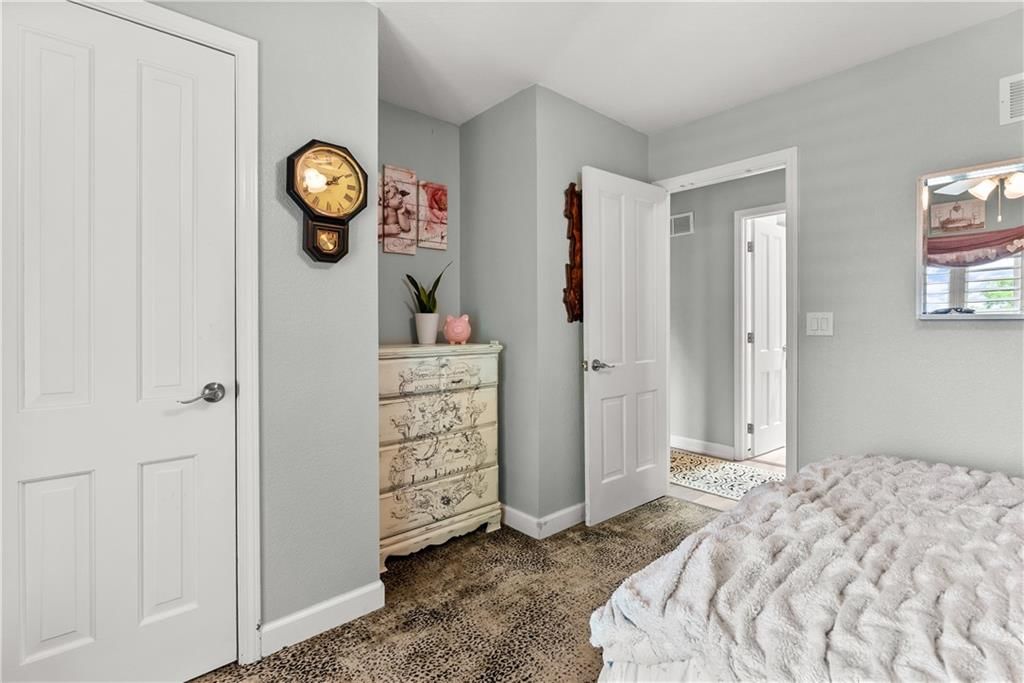 401 NE Landings Drive — photo 22