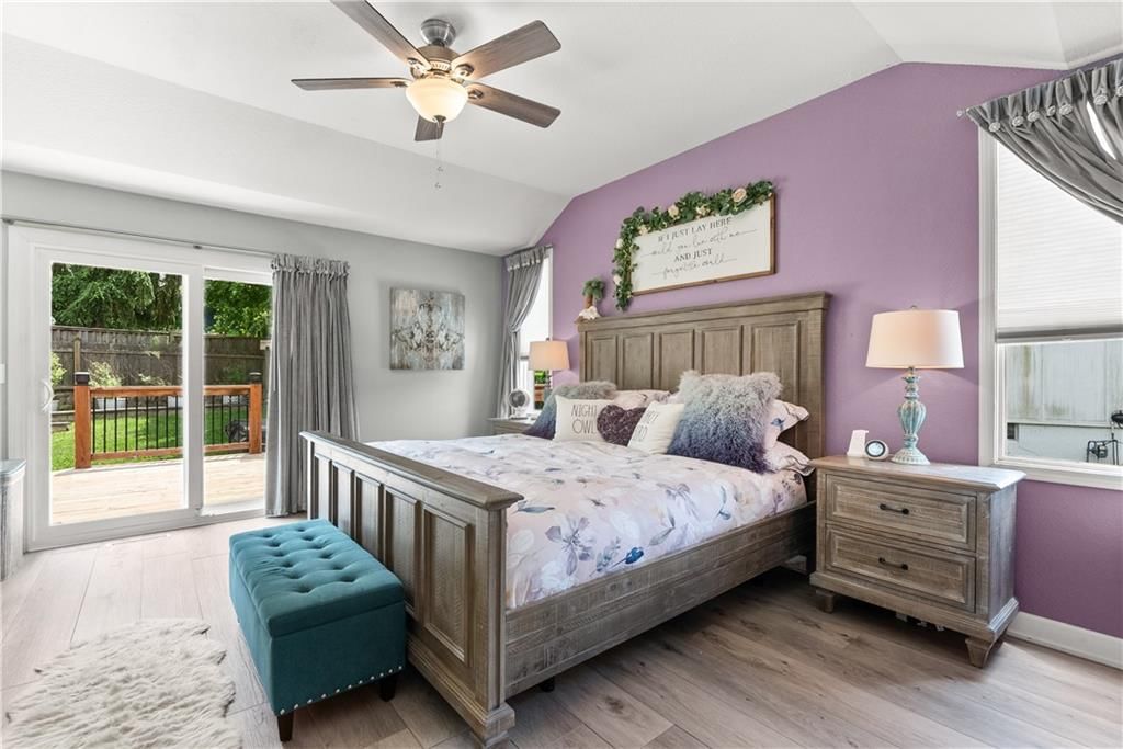 401 NE Landings Drive — photo 25