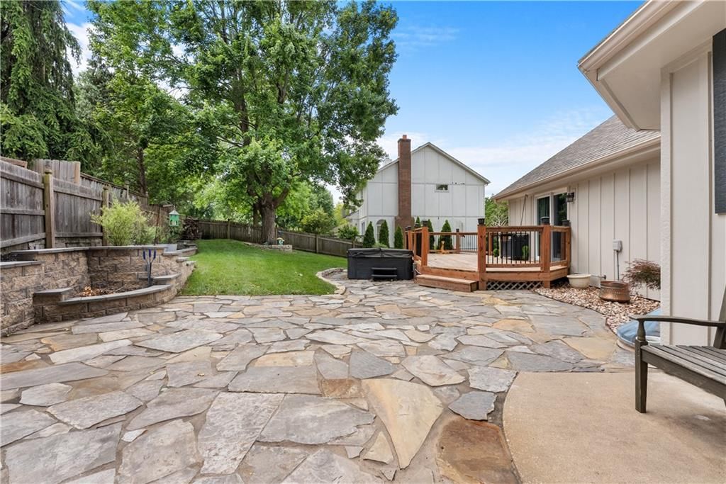 401 NE Landings Drive — photo 39