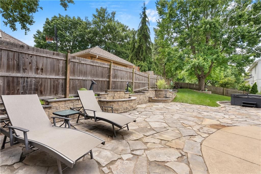 401 NE Landings Drive — photo 41