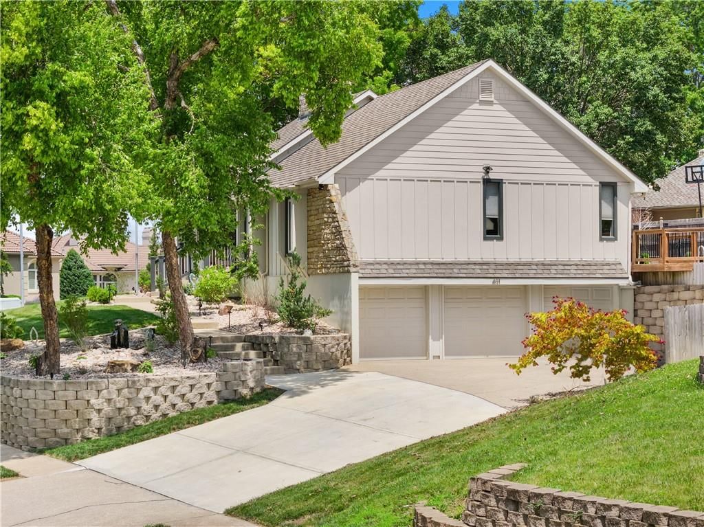 401 NE Landings Drive — photo 49
