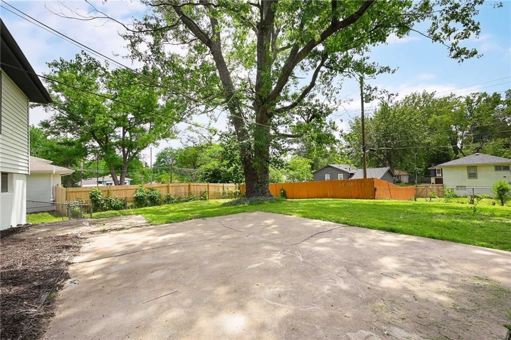 8107 E 91ST Terrace — photo 9