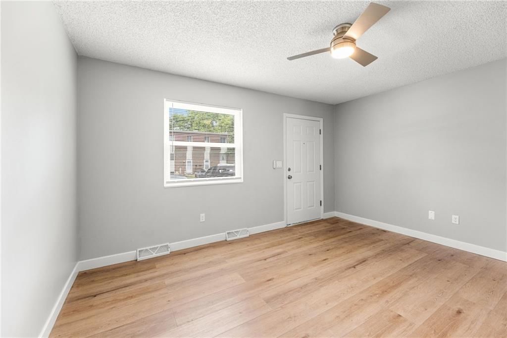 10011 W 52ND Street — photo 3