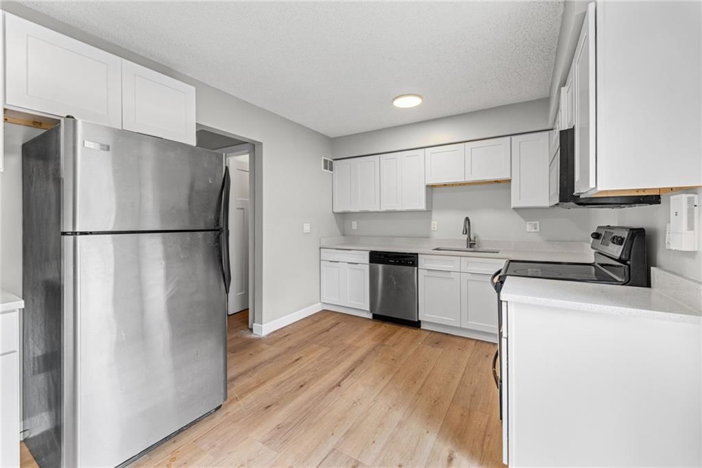 10011 W 52ND Street — photo 11