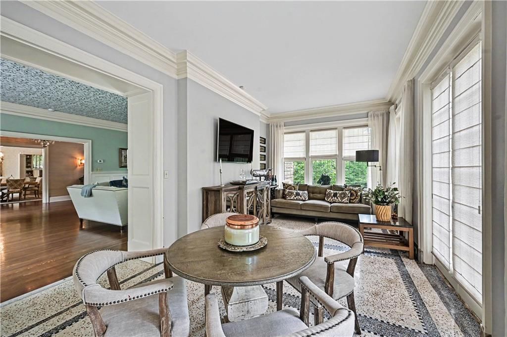 1246 W 59th Street — photo 17