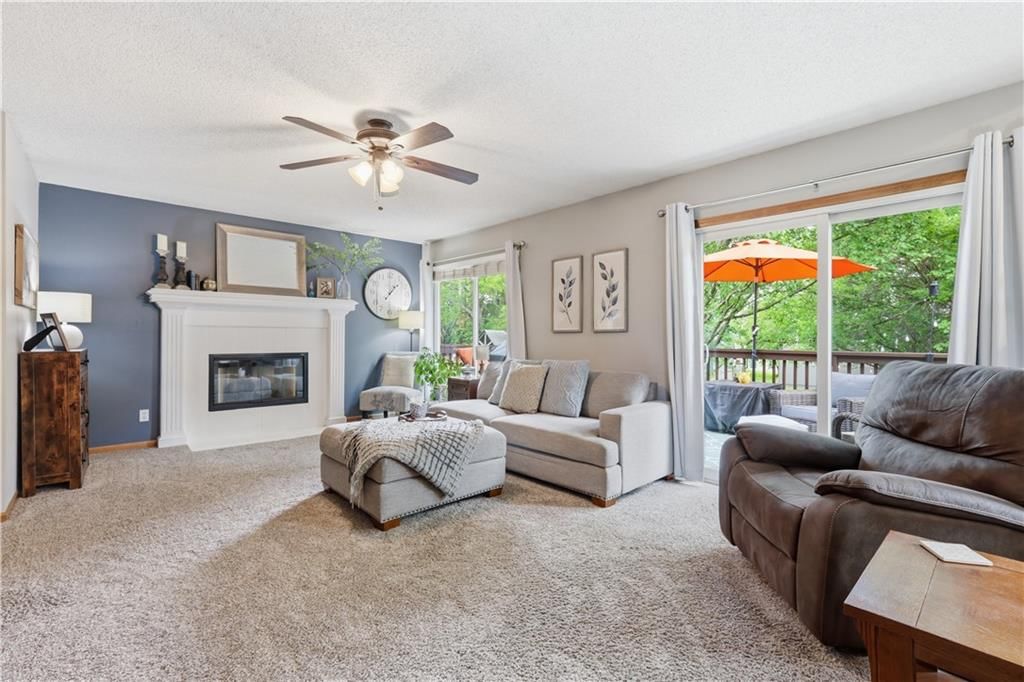 12602 S Clinton Court — photo 11