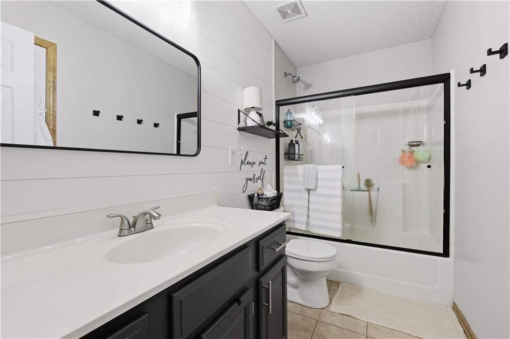 12602 S Clinton Court — photo 24