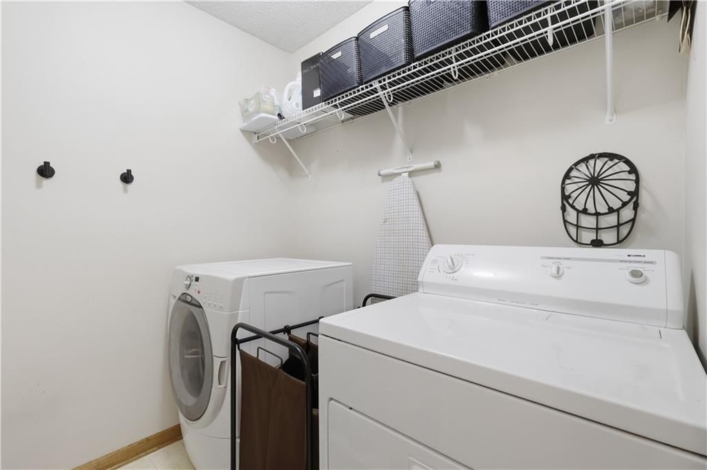 12602 S Clinton Court — photo 25