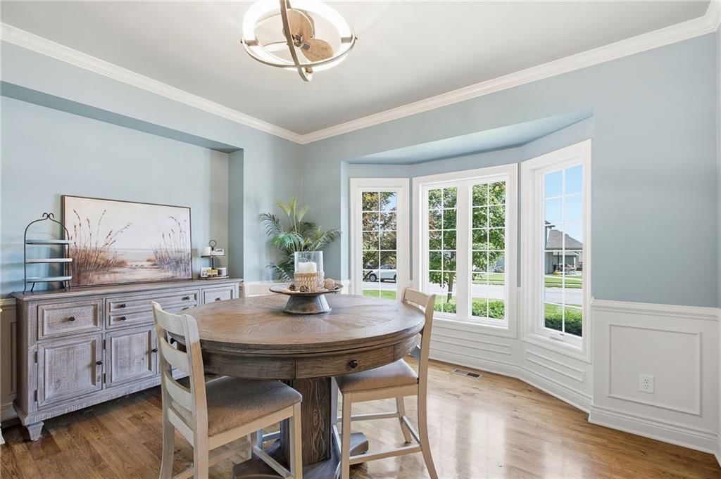 1625 NE Shadow Valley Drive — photo 12