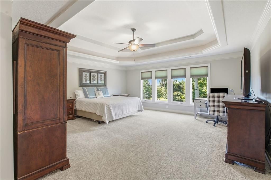 1625 NE Shadow Valley Drive — photo 14