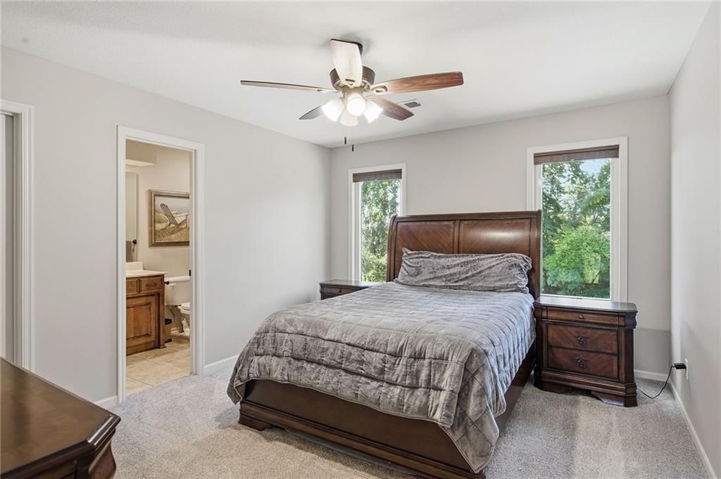 1625 NE Shadow Valley Drive — photo 19