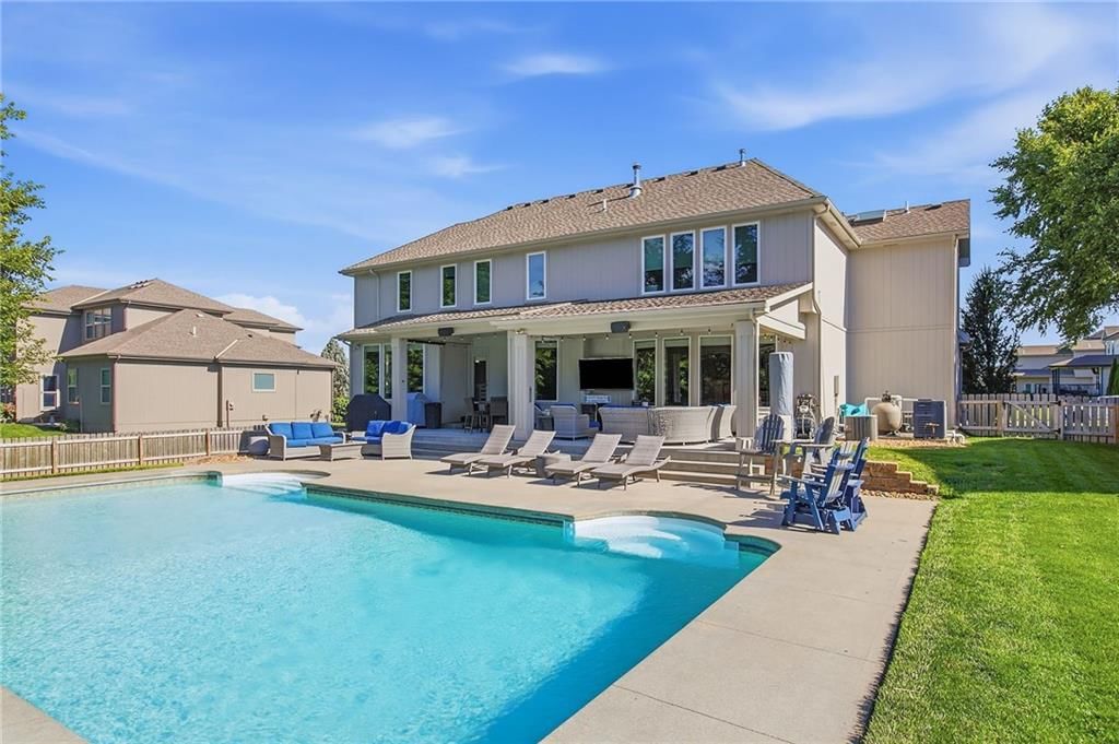 1625 NE Shadow Valley Drive — photo 29