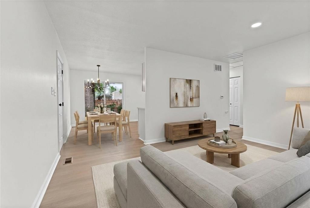 1828 Brook Street — photo 3