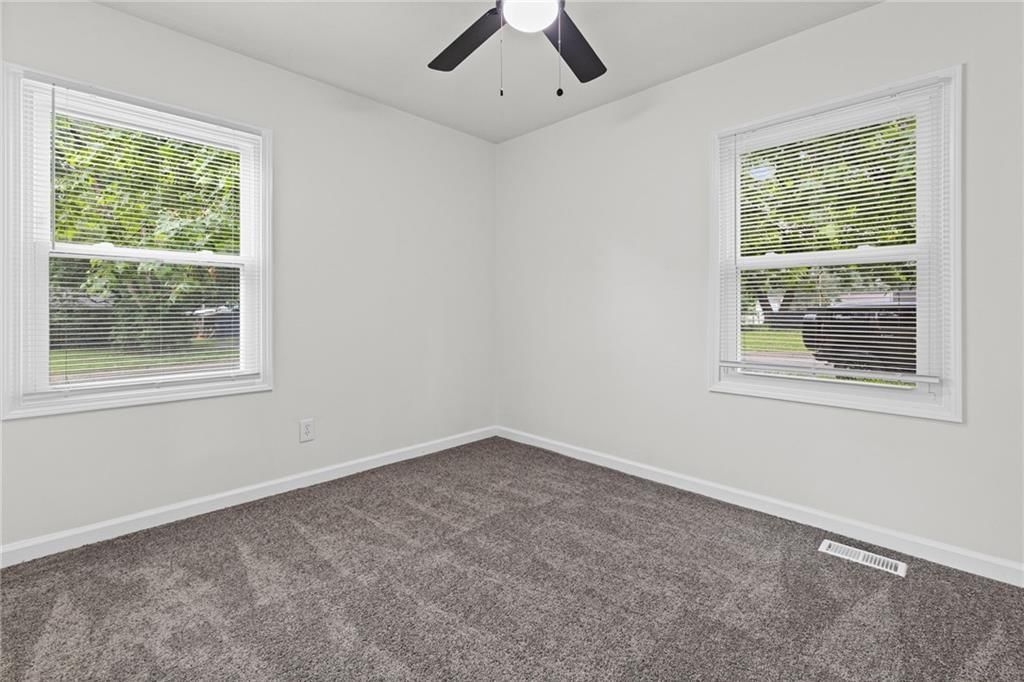 1828 Brook Street — photo 17