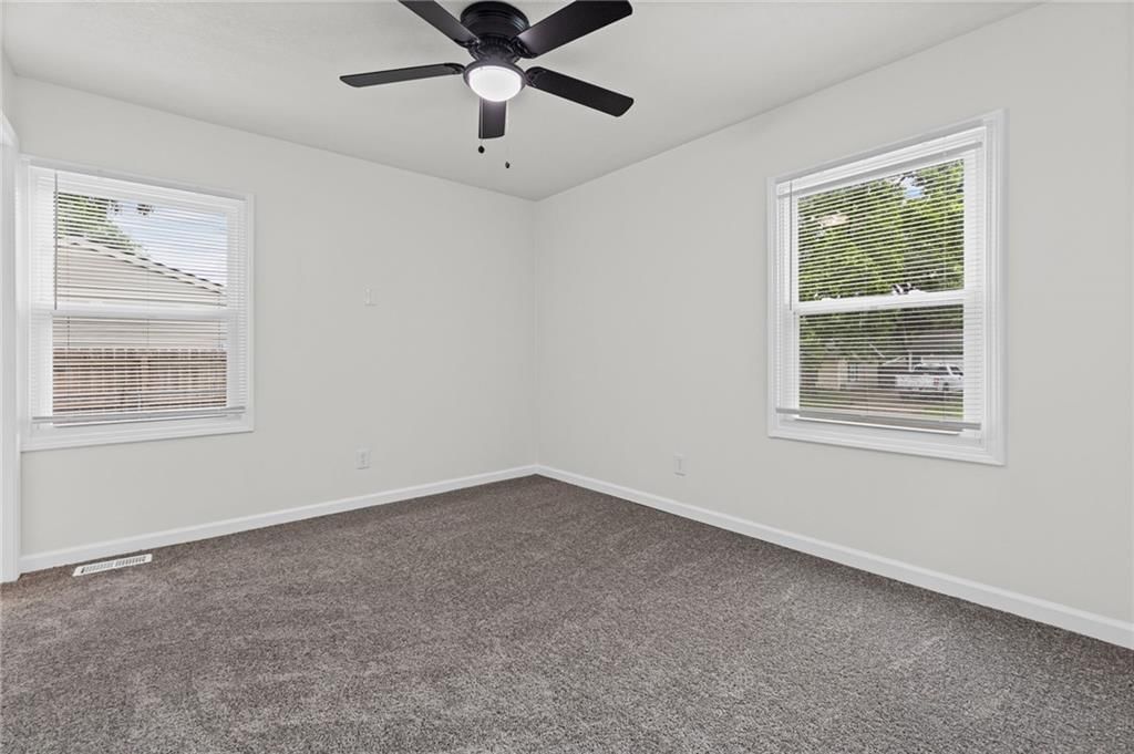 1828 Brook Street — photo 18