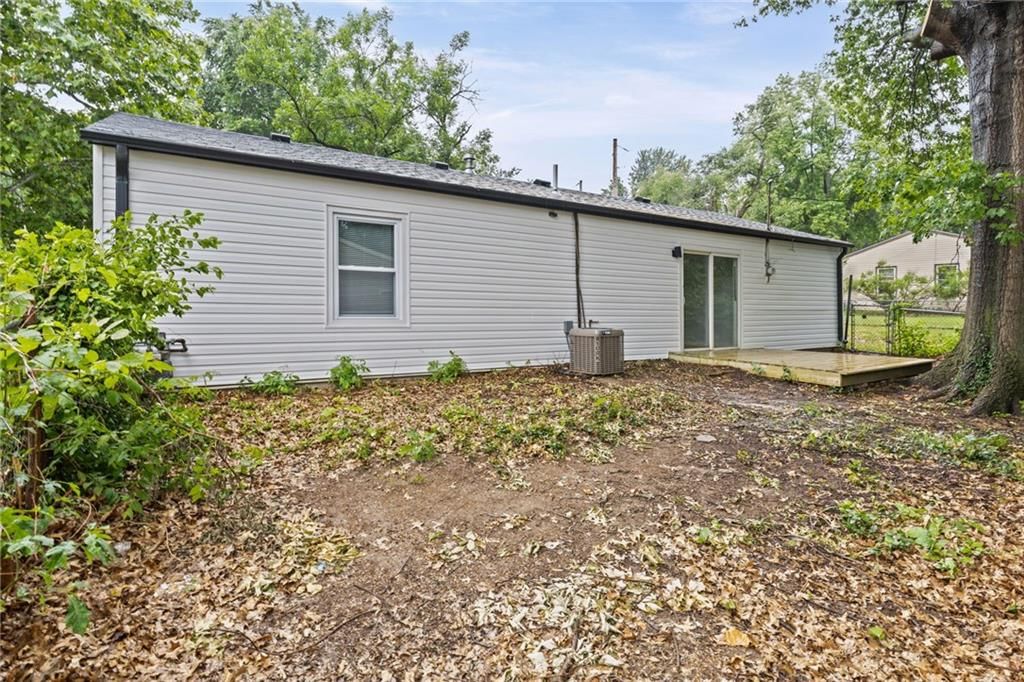 1828 Brook Street — photo 22