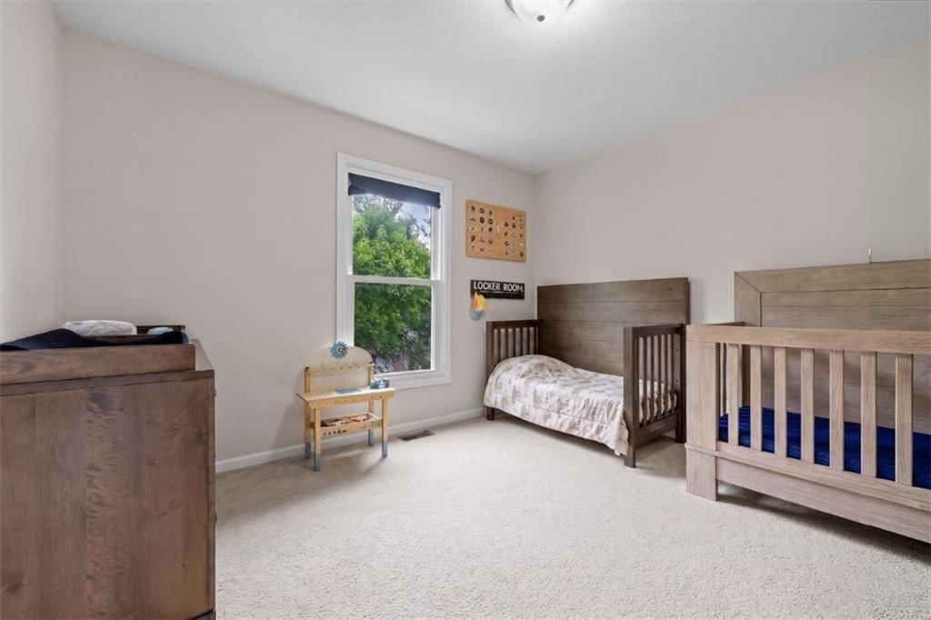 808 SW Daney Drive — photo 16