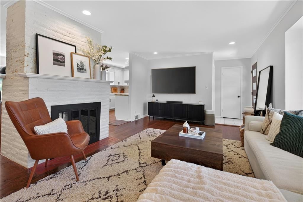 5715 W 78th Terrace — photo 7