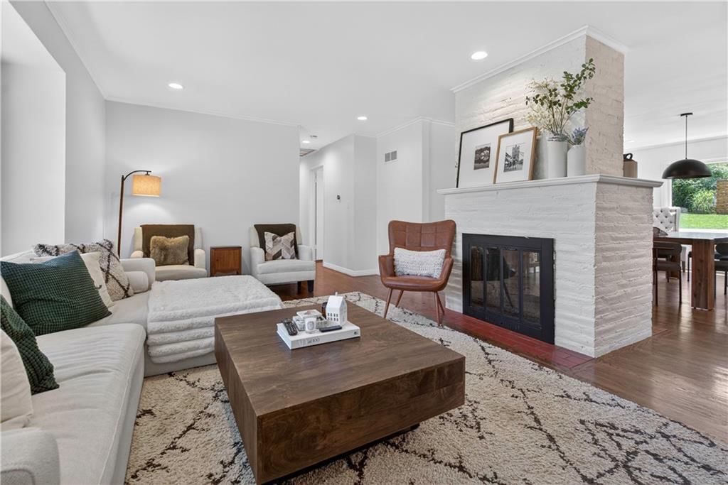 5715 W 78th Terrace — photo 8